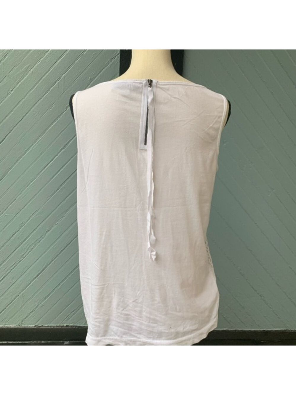 Loft White Linen Crotchet Top - Picture 3 of 3